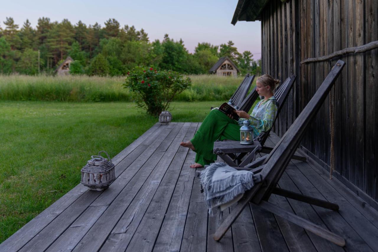 Muhu Namaste Appartement Simisti Buitenkant foto